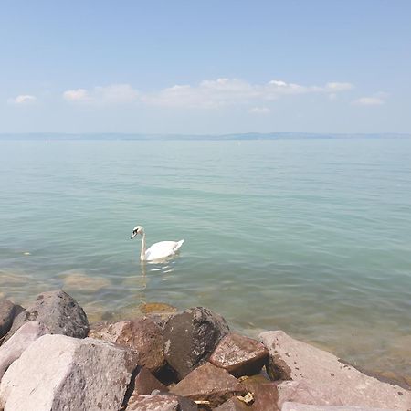 Balaton Lakeside Residence Siófok Buitenkant foto